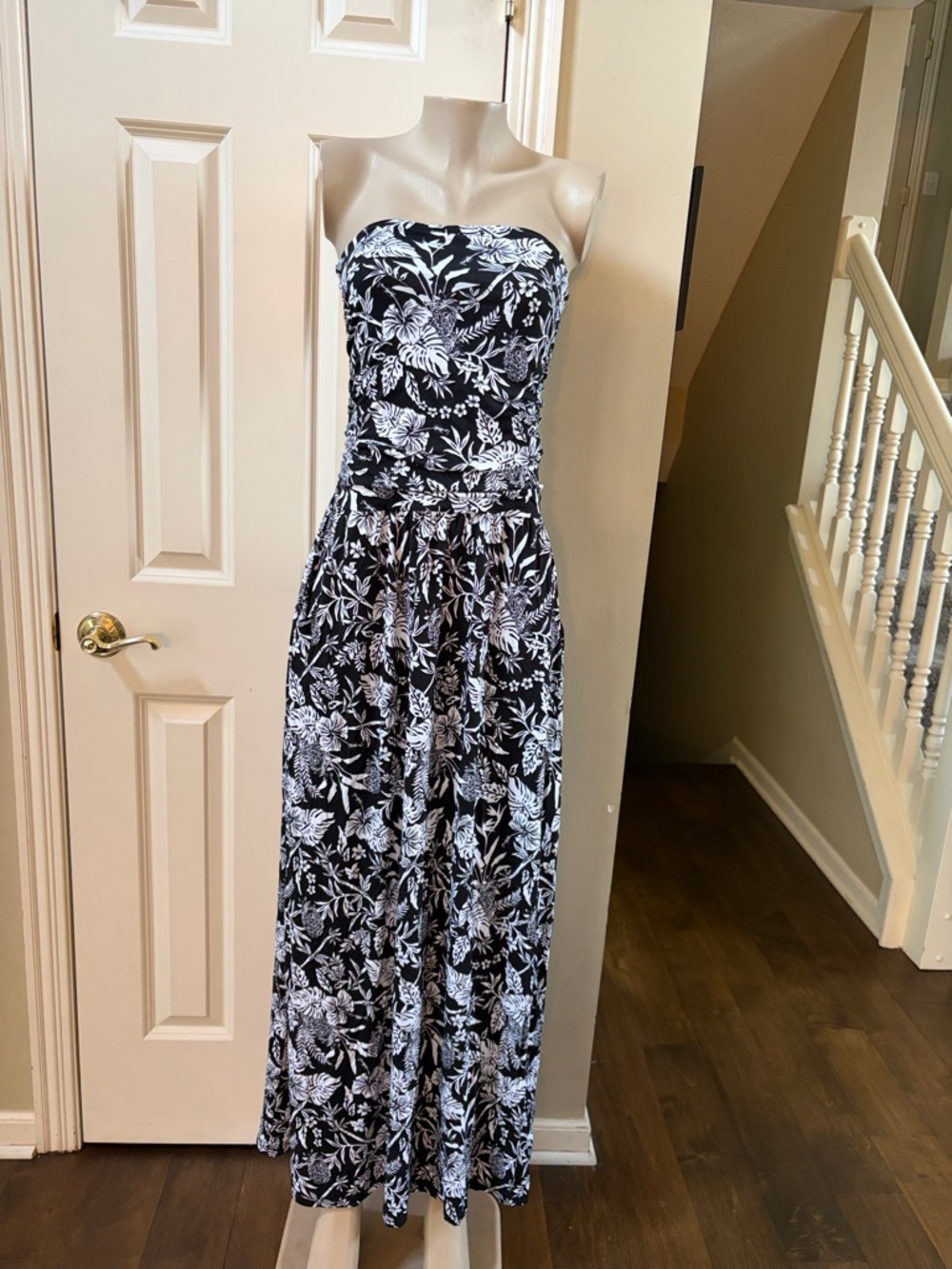 NWT Lascana Strapless Floral Maxi Dress - Black & White, sz 8